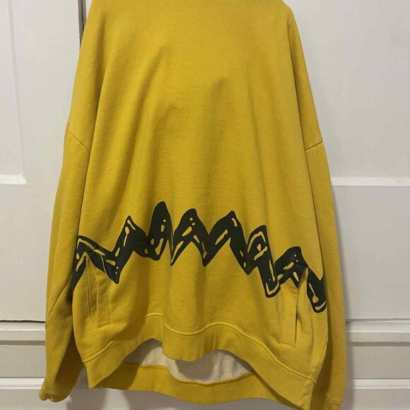 Charlie Brown hoodie, red vest, jean jacket. - Picture 2 of 7